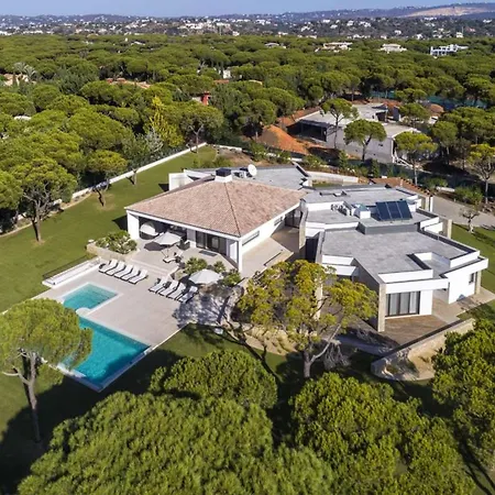 Villa Contemporary Vilamoura Stunning Open Plan Design Azure Elegance Large Private Pool Quarteira