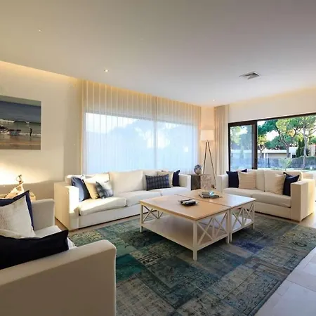 Contemporary Vilamoura Stunning Open Plan Design Azure Elegance Large Private Pool Villa *