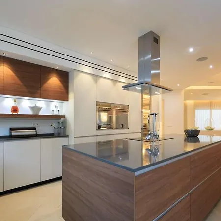 Contemporary Vilamoura Stunning Open Plan Design Azure Elegance Large Private Pool Villa *