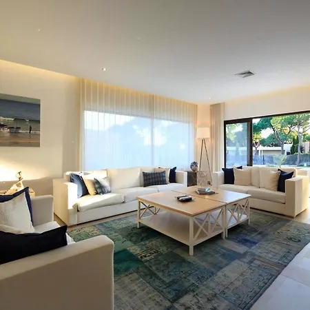 Contemporary Vilamoura Stunning Open Plan Design Azure Elegance Large Private Pool Quarteira