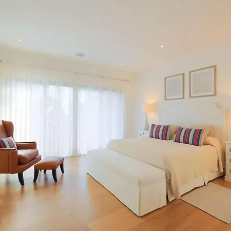 Contemporary Vilamoura Stunning Open Plan Design Azure Elegance Large Private Pool Quarteira