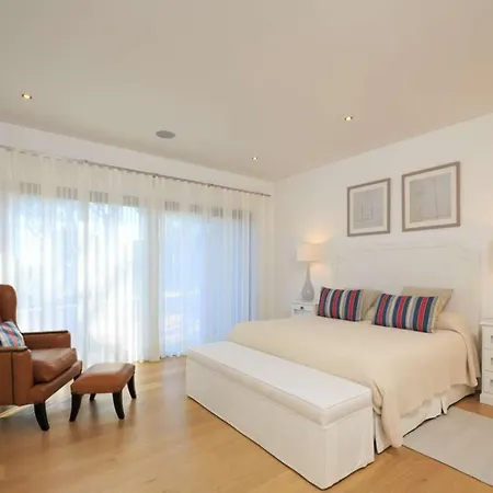 Contemporary Vilamoura Stunning Open Plan Design Azure Elegance Large Private Pool * Quarteira