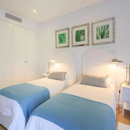 Contemporary Vilamoura Stunning Open Plan Design Azure Elegance فيلة *