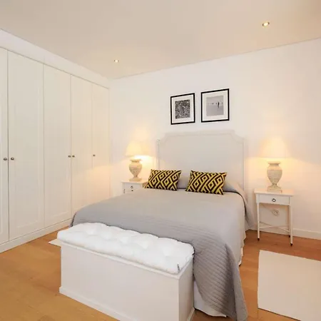 Contemporary Vilamoura Stunning Open Plan Design Azure Elegance * 奎特里拉