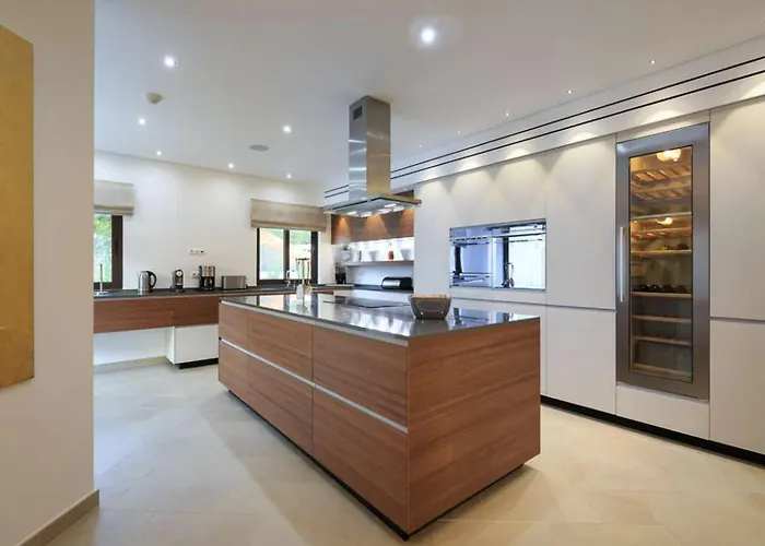Contemporary Vilamoura Stunning Open Plan Design Azure Elegance Villa *