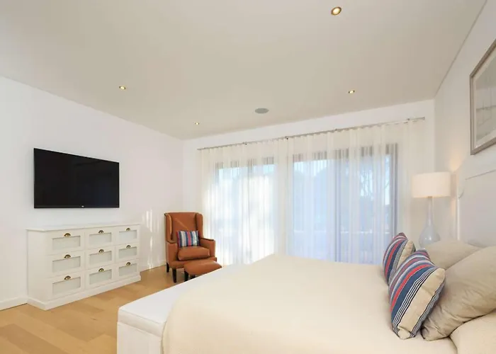 Contemporary Vilamoura Stunning Open Plan Design Azure Elegance Villa Quarteira